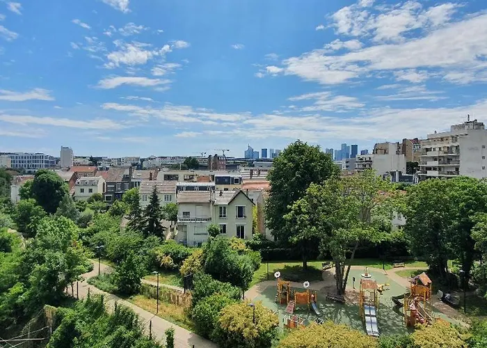 Studio Au Calme Avec Vue A 10 Mn Du Centre De Paris